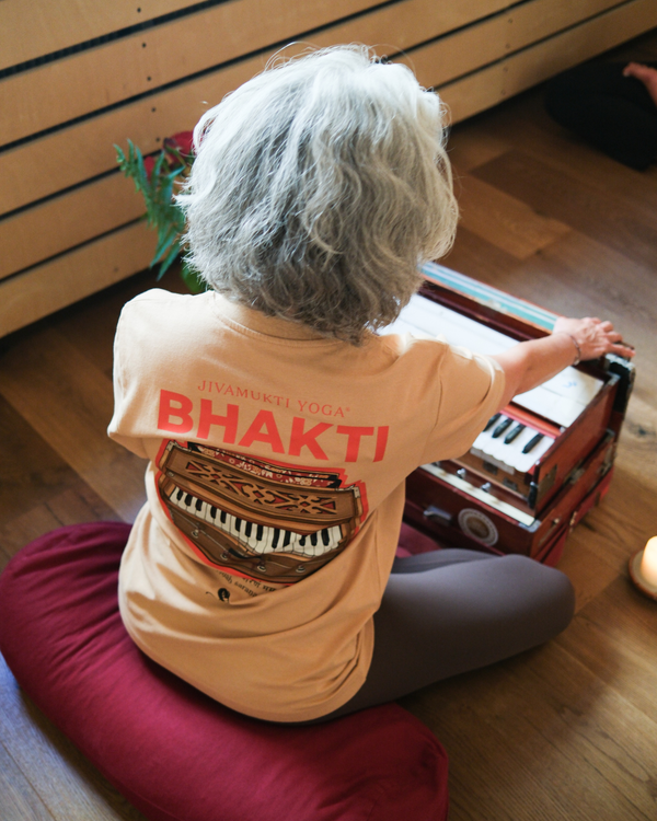 Bhakti T-Shirt (Unisex)
