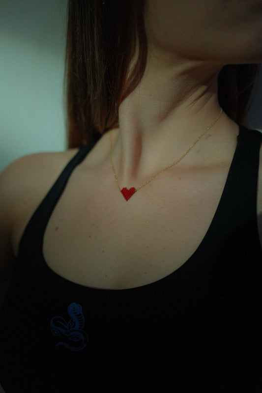 Jivamukti Yoga x Corazón Heart Necklace Red